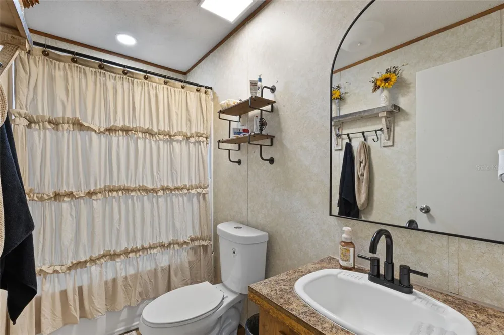 140 SW SPAULDING COURT Fort White, FL 32038