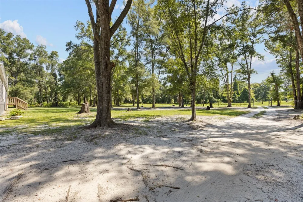 140 SW SPAULDING COURT Fort White, FL 32038