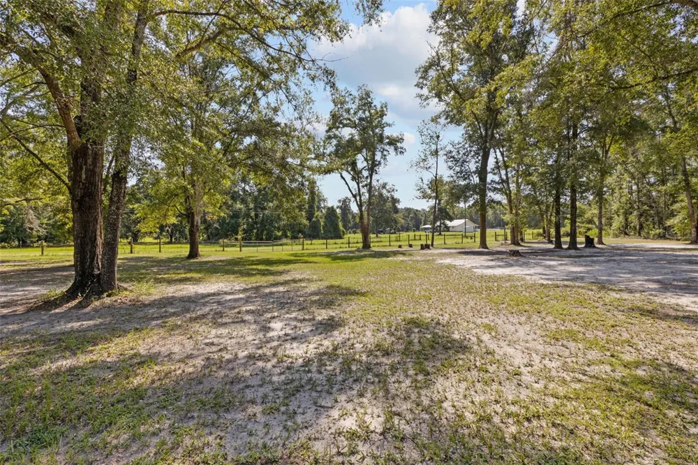 140 SW SPAULDING COURT Fort White, FL 32038