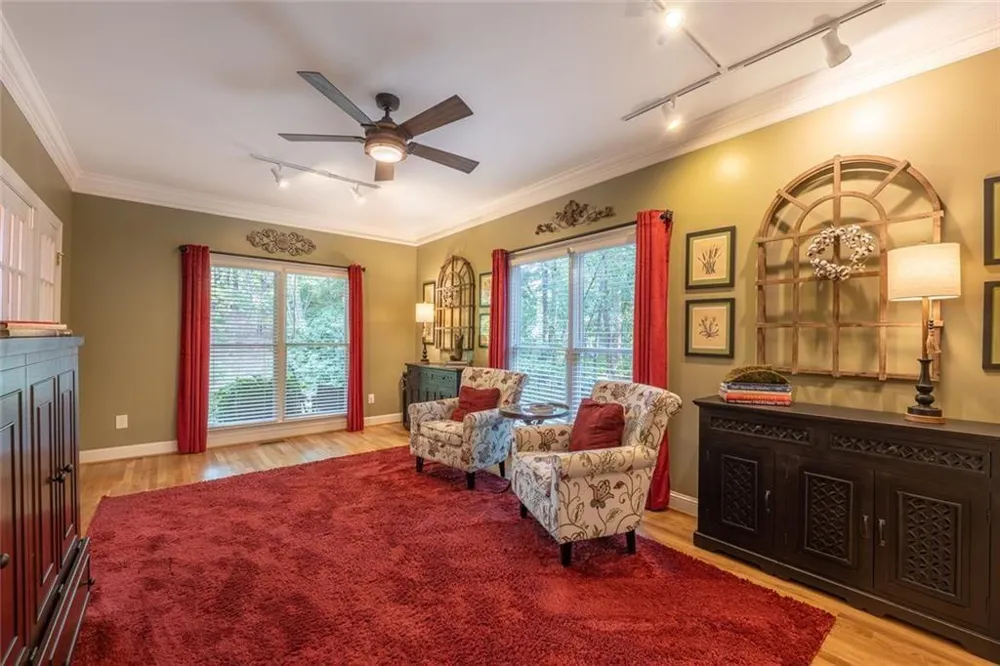 155 Willow Oak Lane Dawsonville, GA 30534