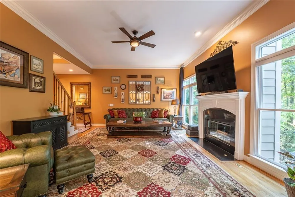 155 Willow Oak Lane Dawsonville, GA 30534