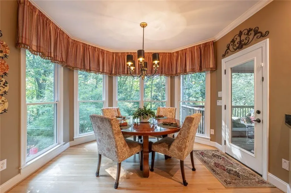 155 Willow Oak Lane Dawsonville, GA 30534