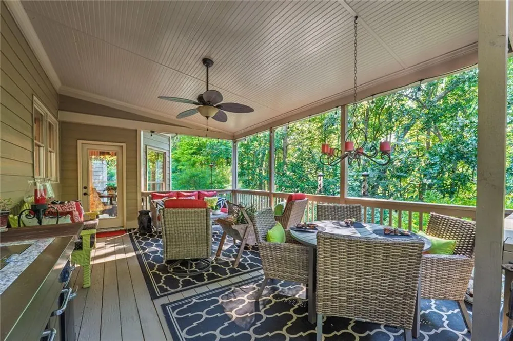 155 Willow Oak Lane Dawsonville, GA 30534