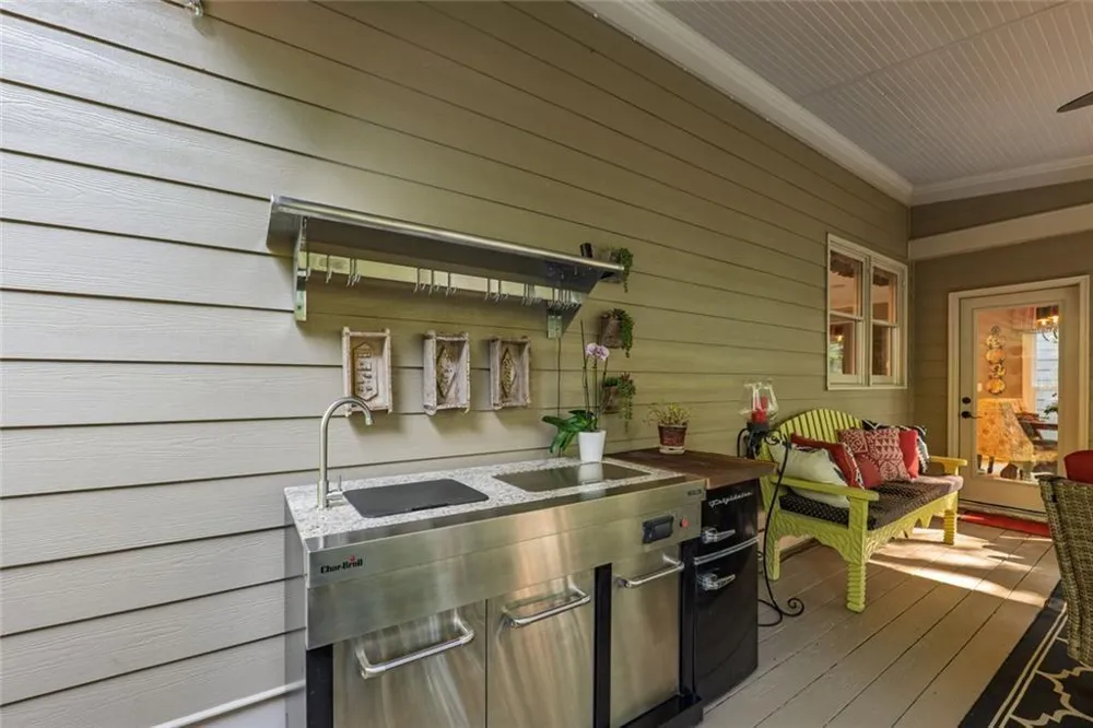155 Willow Oak Lane Dawsonville, GA 30534