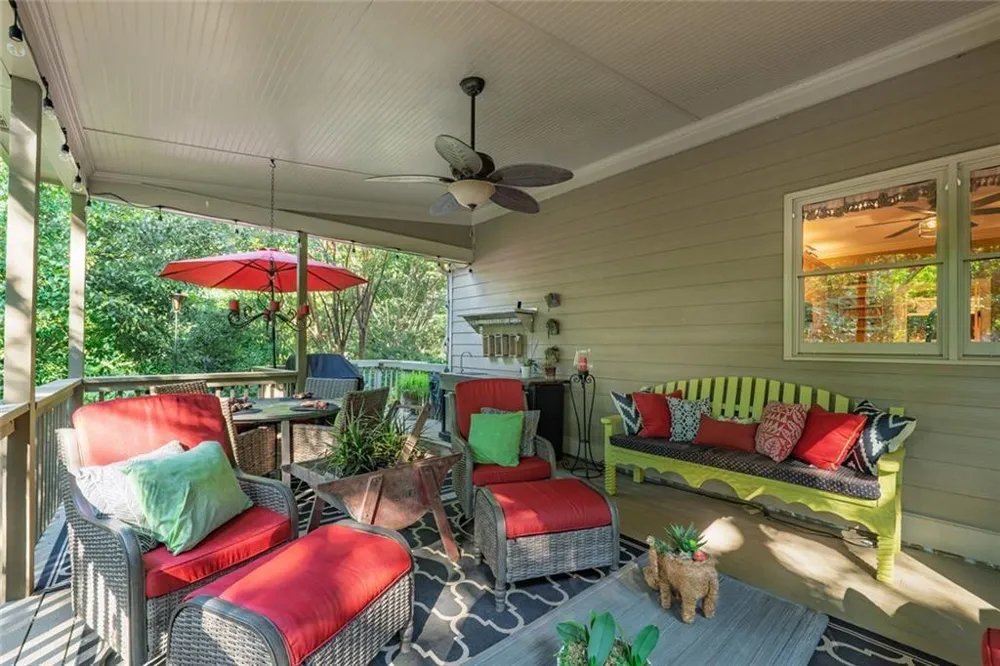 155 Willow Oak Lane Dawsonville, GA 30534