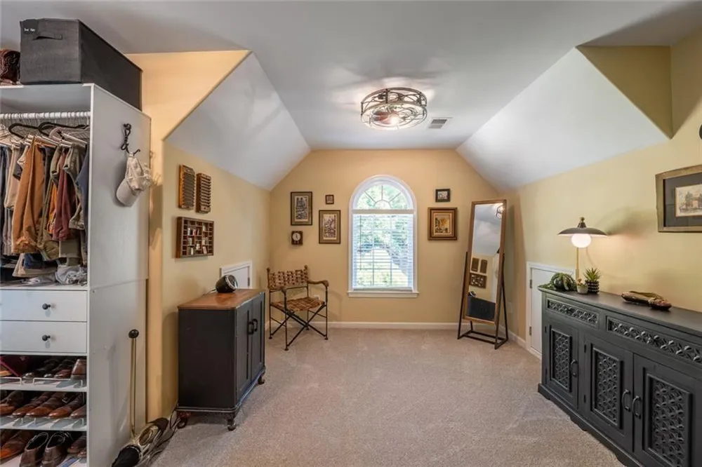 155 Willow Oak Lane Dawsonville, GA 30534