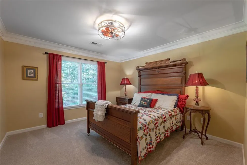 155 Willow Oak Lane Dawsonville, GA 30534