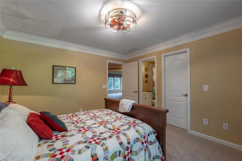 155 Willow Oak Lane Dawsonville, GA 30534