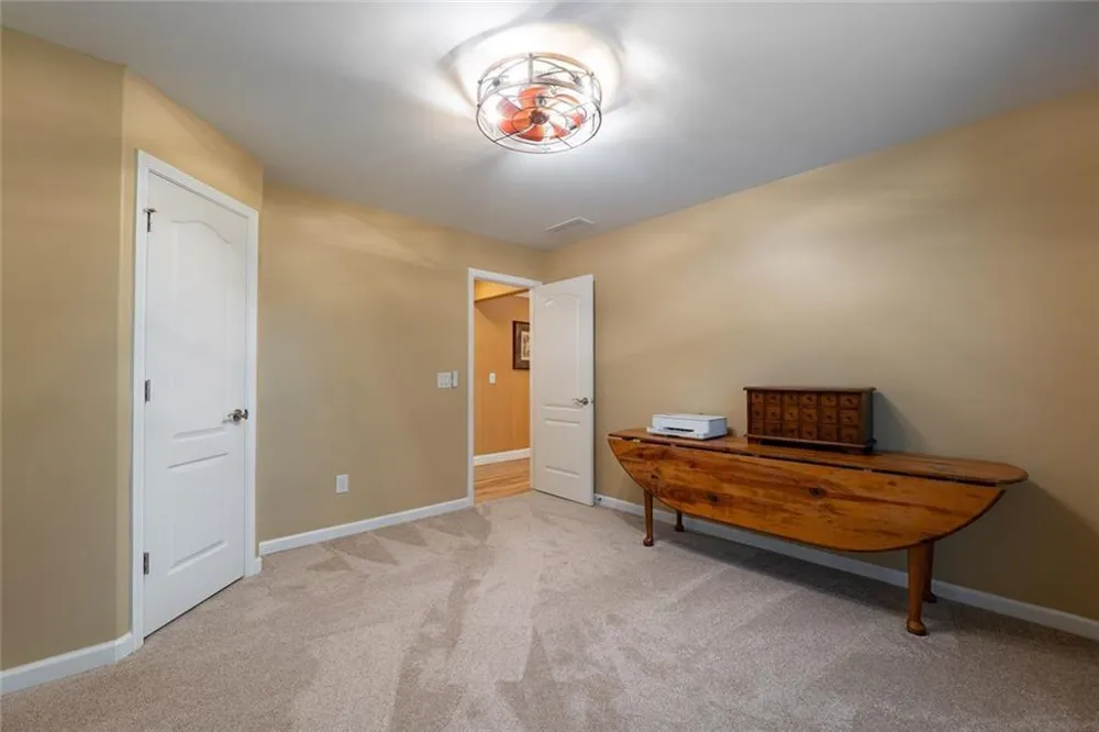 155 Willow Oak Lane Dawsonville, GA 30534