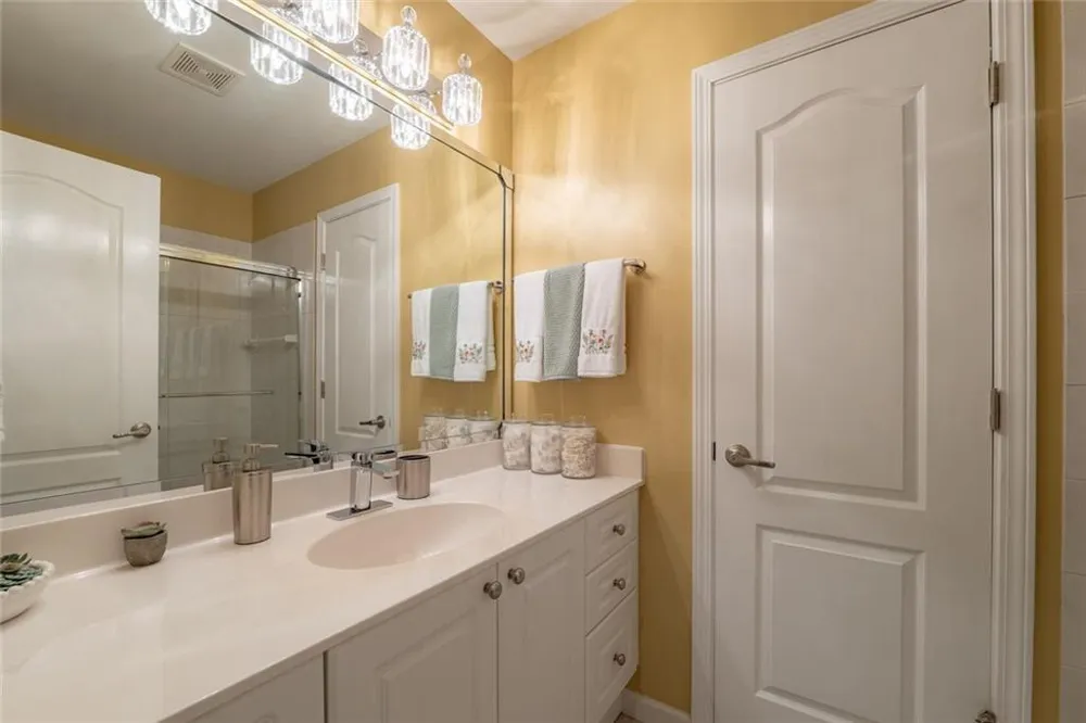 155 Willow Oak Lane Dawsonville, GA 30534