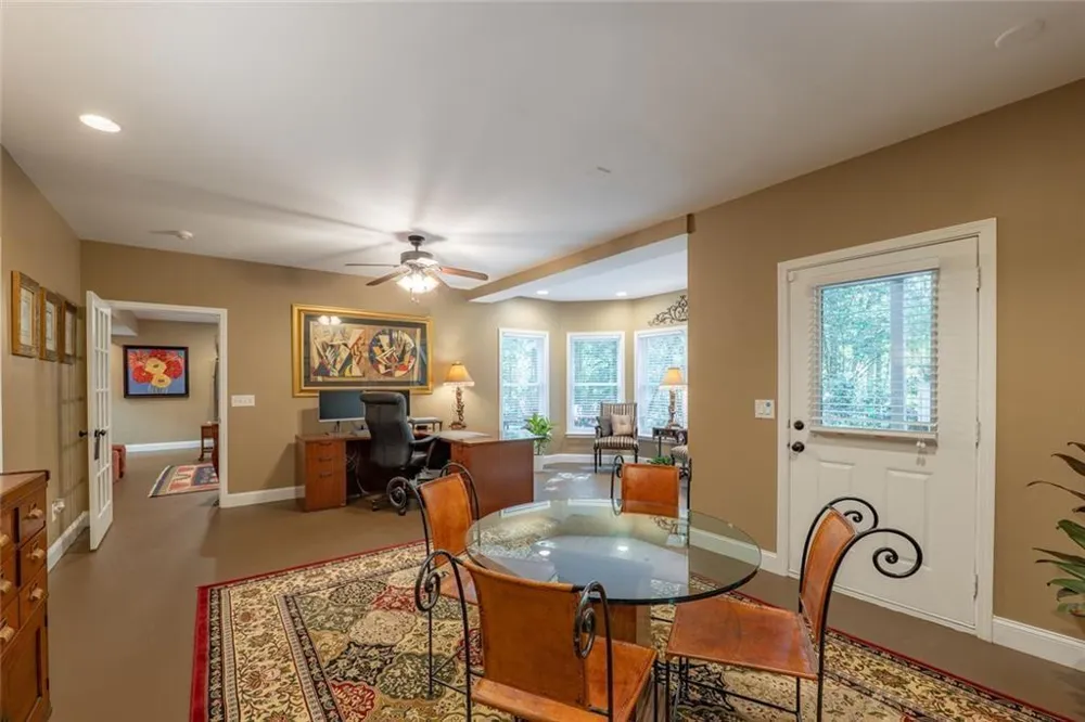 155 Willow Oak Lane Dawsonville, GA 30534