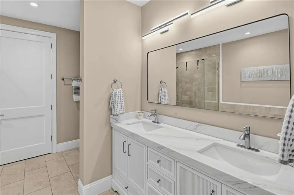 58 Canton Street #202 Alpharetta, GA 30009
