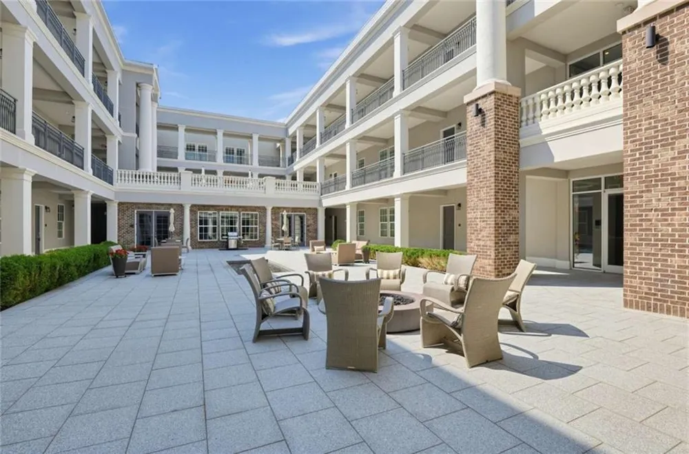 58 Canton Street #202 Alpharetta, GA 30009