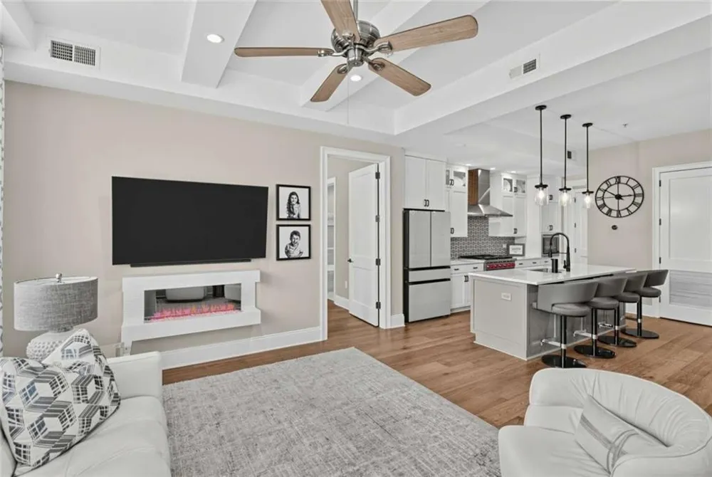 58 Canton Street #202 Alpharetta, GA 30009