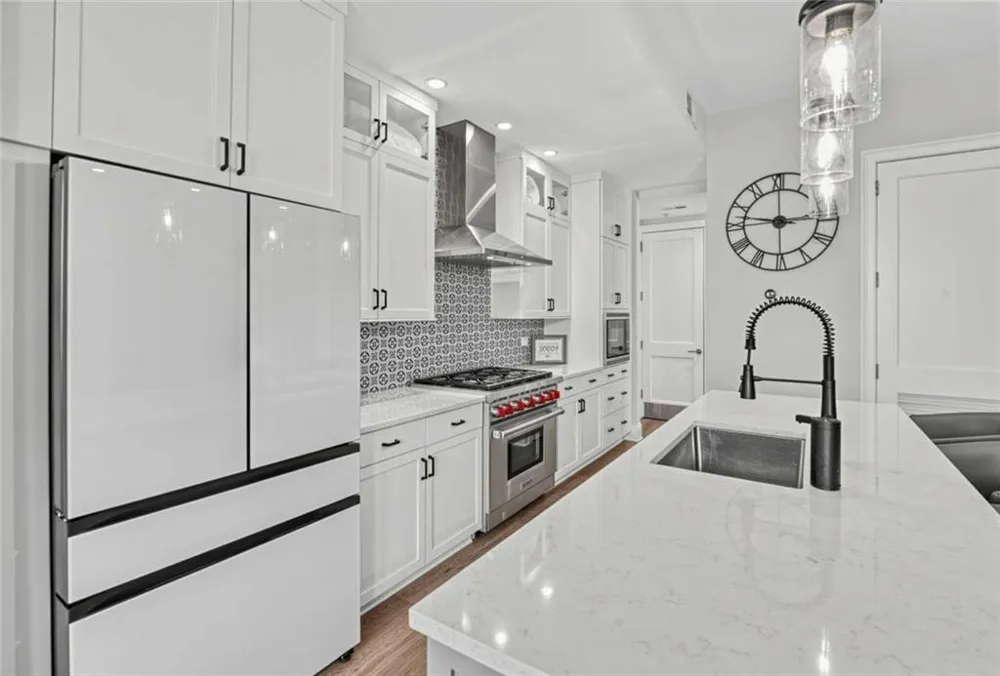 58 Canton Street #202 Alpharetta, GA 30009