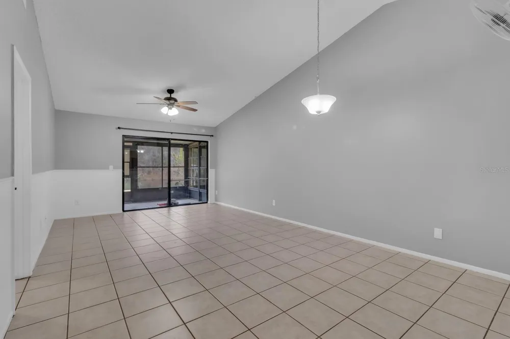 2432 KING OAK COURT St Cloud, FL 34769