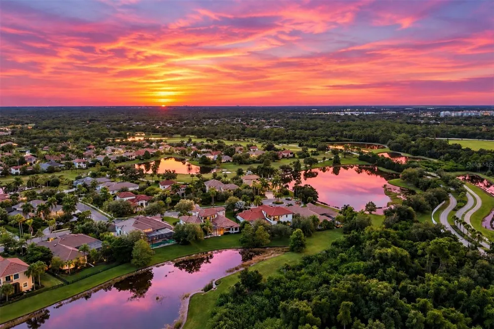 6809 BELMONT COURT Bradenton, FL 34202