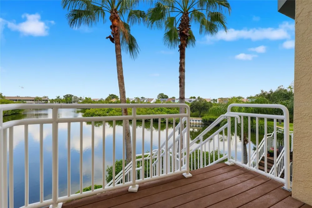 8703 SUNRISE JIB WAY Tampa, FL 33615