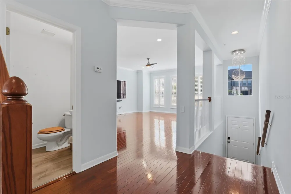 8703 SUNRISE JIB WAY Tampa, FL 33615