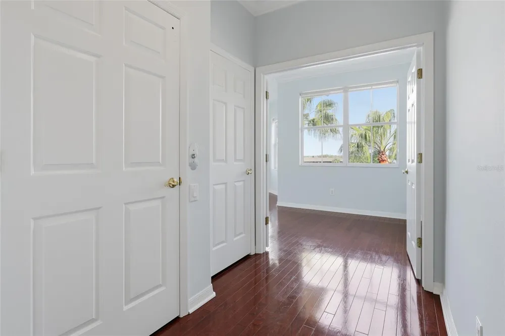 8703 SUNRISE JIB WAY Tampa, FL 33615
