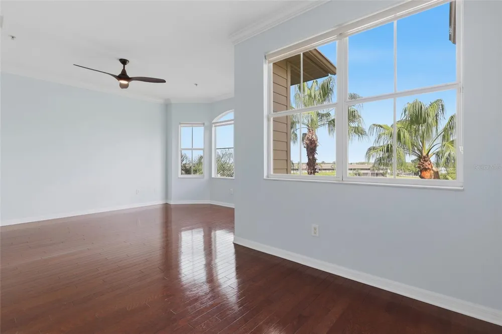 8703 SUNRISE JIB WAY Tampa, FL 33615