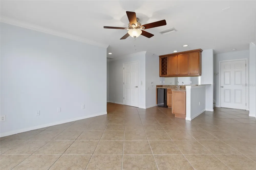 8703 SUNRISE JIB WAY Tampa, FL 33615