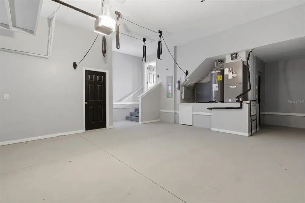 8703 SUNRISE JIB WAY Tampa, FL 33615