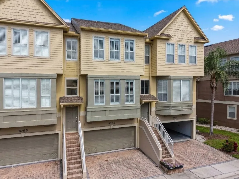 8703 SUNRISE JIB WAY Tampa, FL 33615