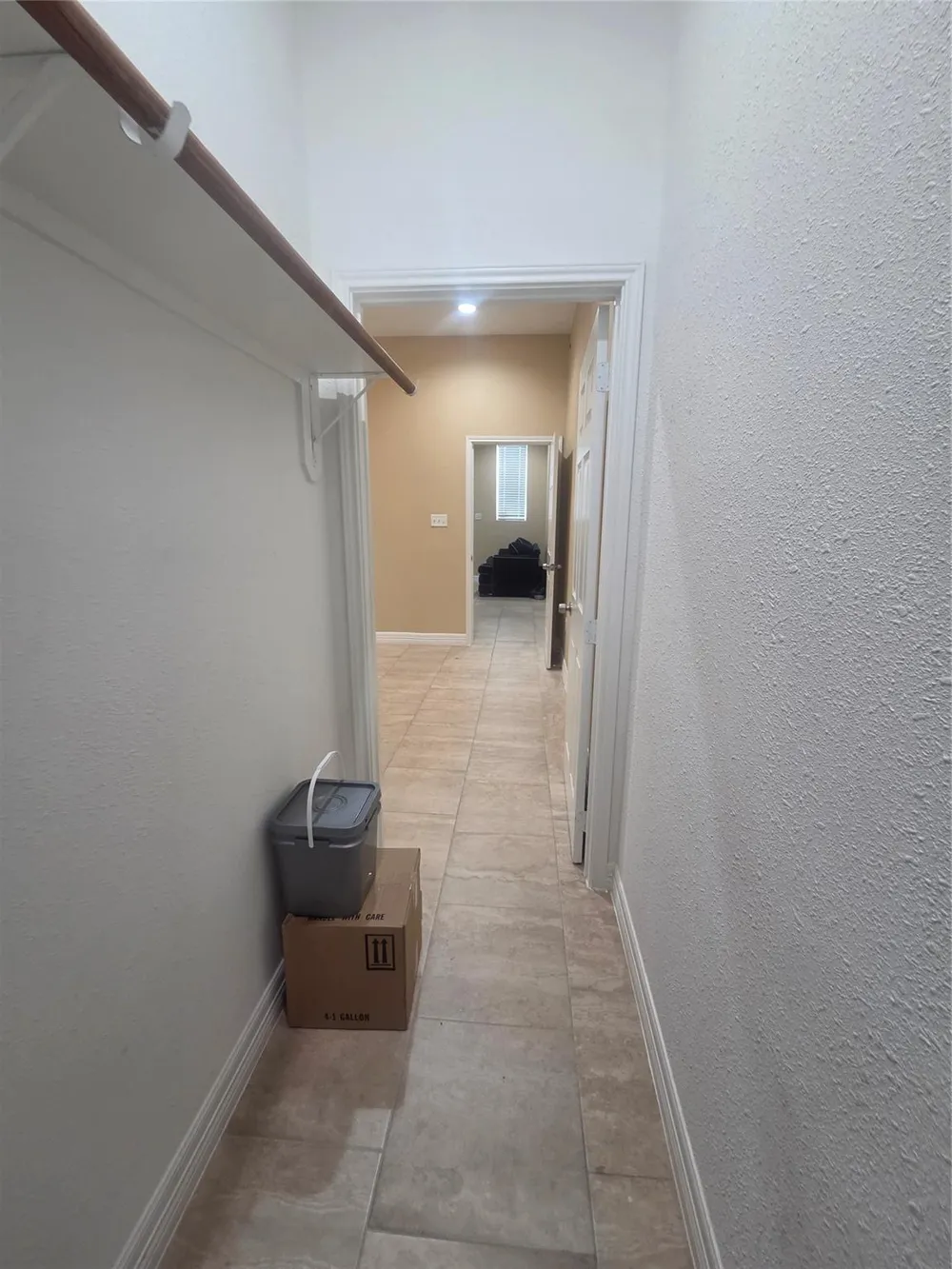 5713 Gulf Freeway #B Houston, TX 77023
