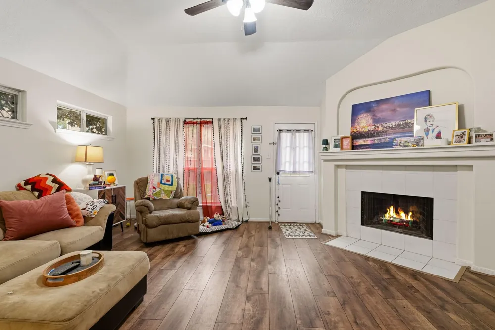 3710 S Barnett Way Missouri City, TX 77459