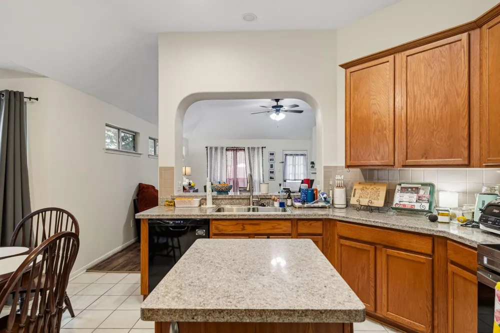 3710 S Barnett Way Missouri City, TX 77459