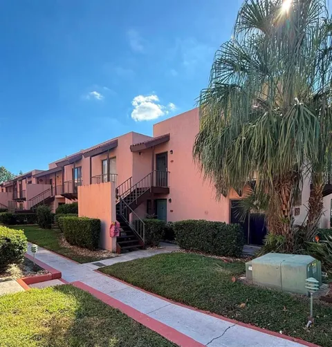 227 LA CASA #227