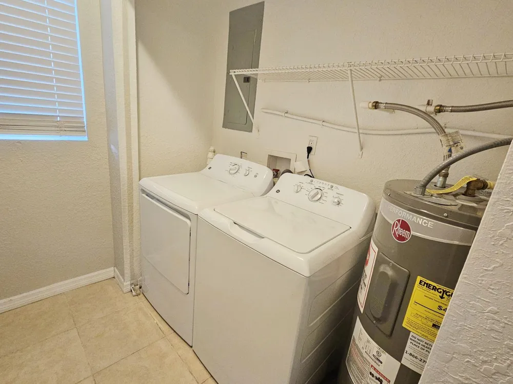 409 KERRY DRIVE Clearwater, FL 33765