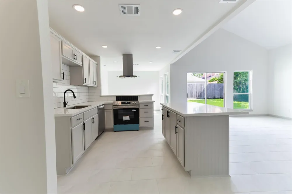 11042 Petworth Drive Houston, TX 77072