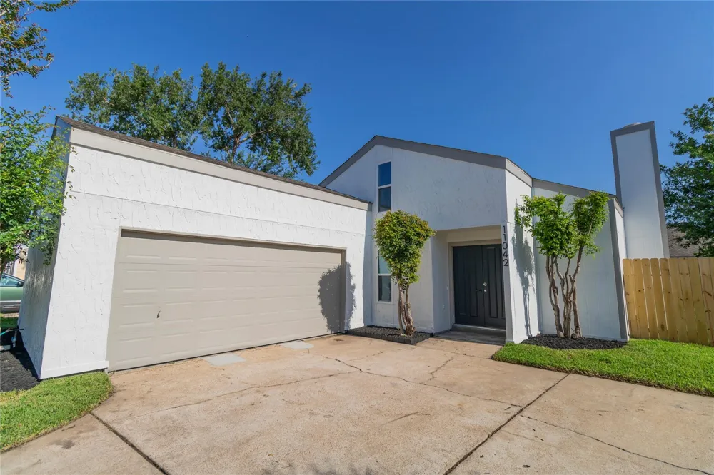 11042 Petworth Drive Houston, TX 77072