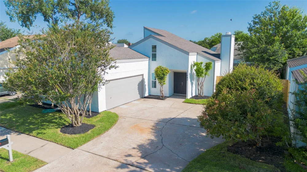 11042 Petworth Drive Houston, TX 77072
