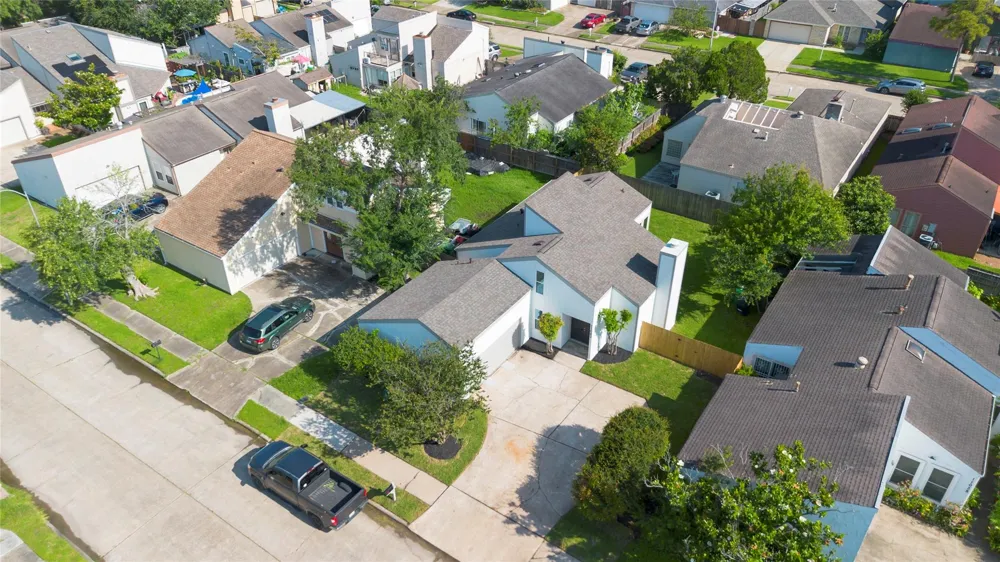 11042 Petworth Drive Houston, TX 77072