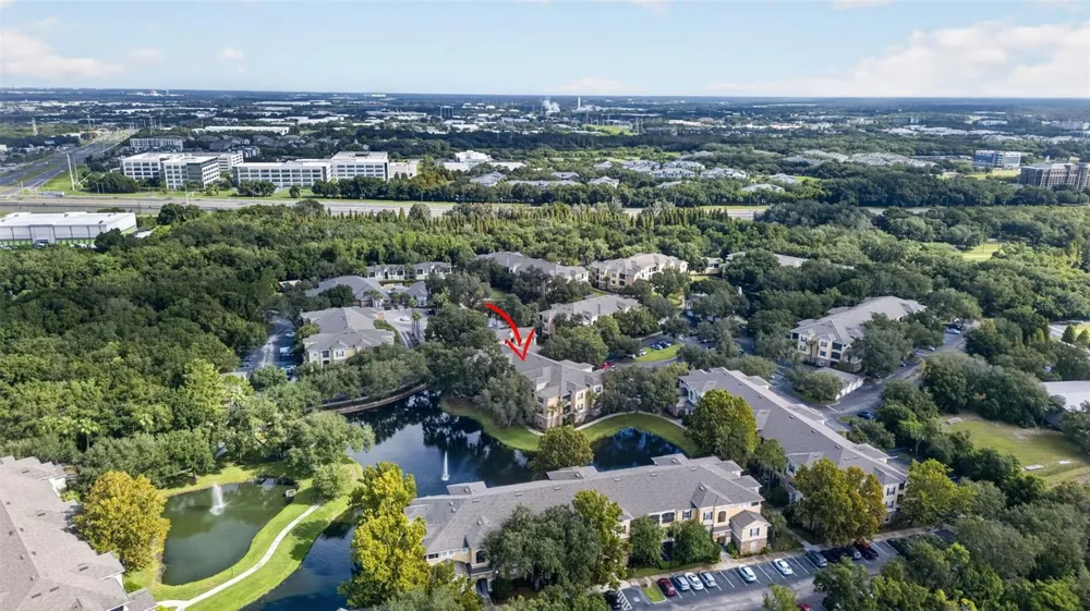 10103 COURTNEY OAKS CIRCLE #302 Tampa, FL 33619