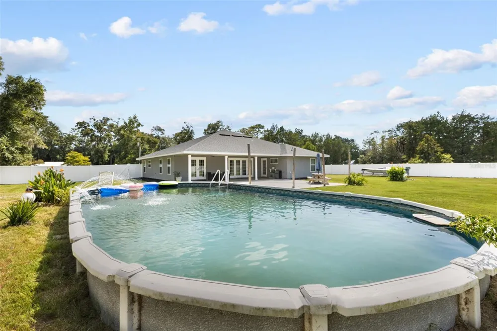 5051 NW 73RD STREET Chiefland, FL 32626
