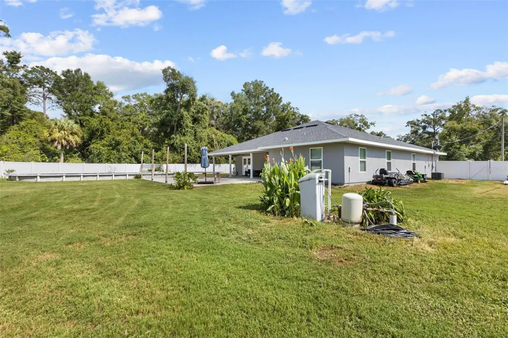 5051 NW 73RD STREET Chiefland, FL 32626