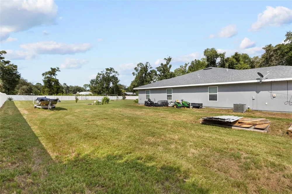 5051 NW 73RD STREET Chiefland, FL 32626