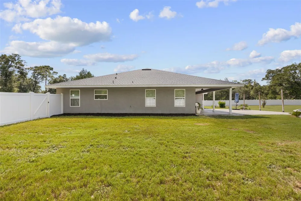 5051 NW 73RD STREET Chiefland, FL 32626