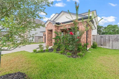 38527 Winding Meadows Drive