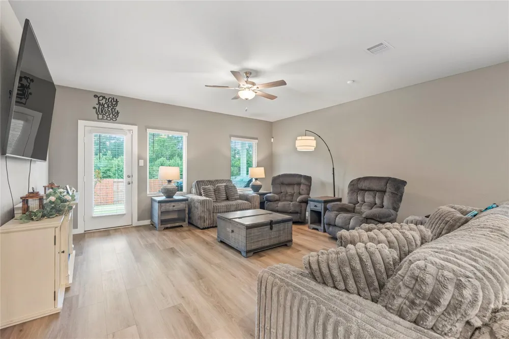 38527 Winding Meadows Drive Magnolia, TX 77354