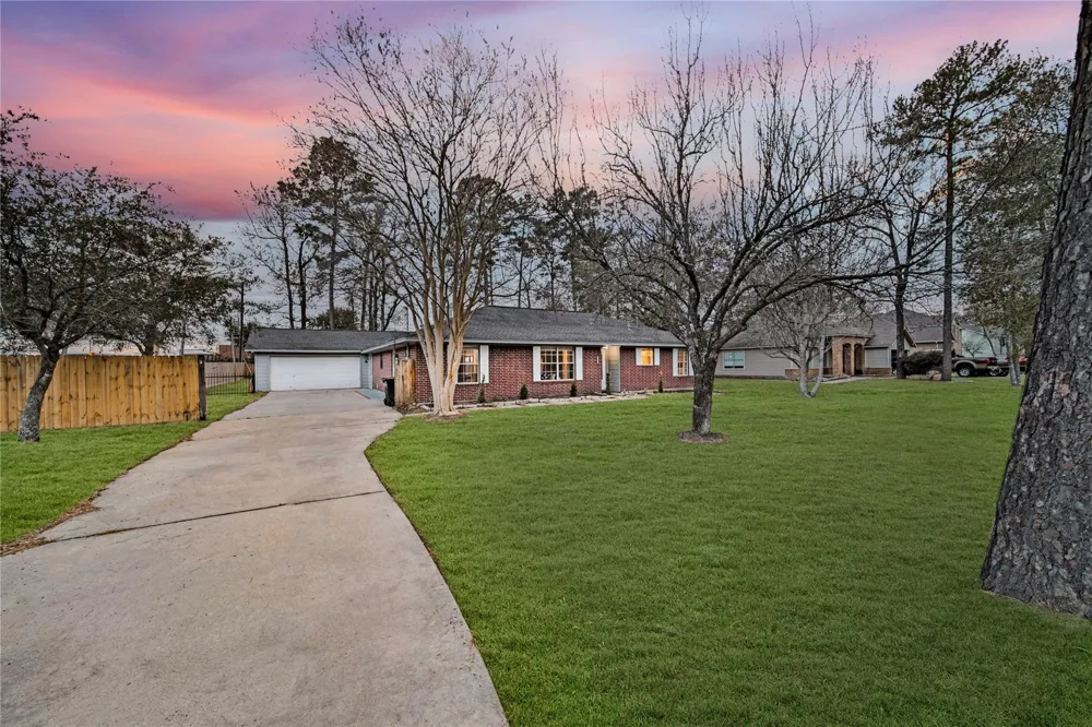 6003 Weisinger Drive Magnolia, TX 77354