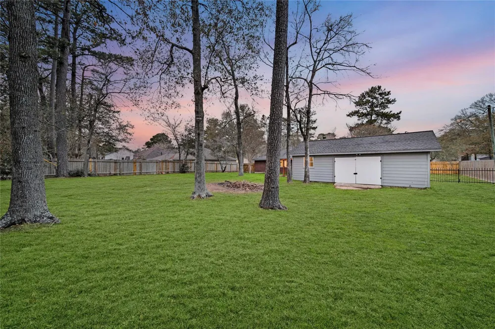 6003 Weisinger Drive Magnolia, TX 77354