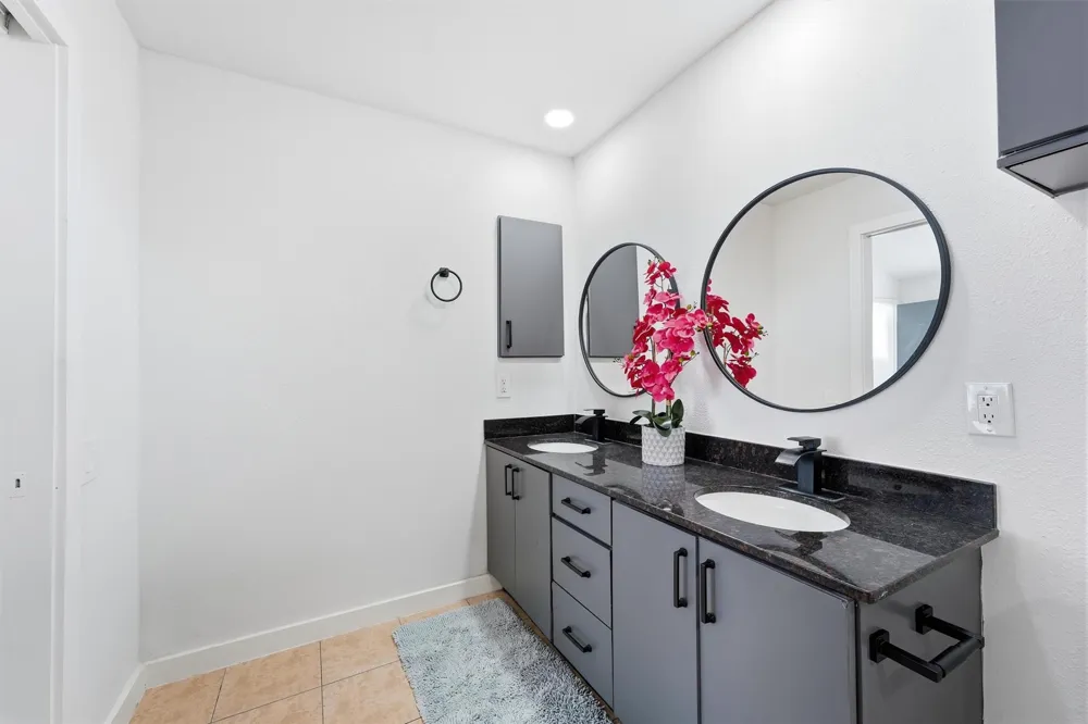 6935 Ardmore Street Houston, TX 77054