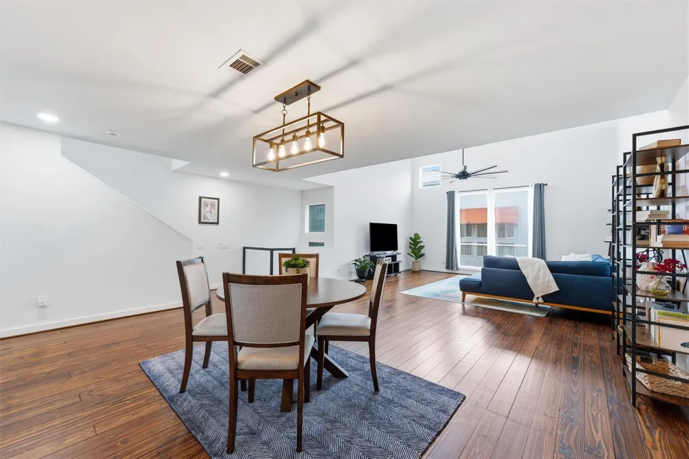 6935 Ardmore Street Houston, TX 77054
