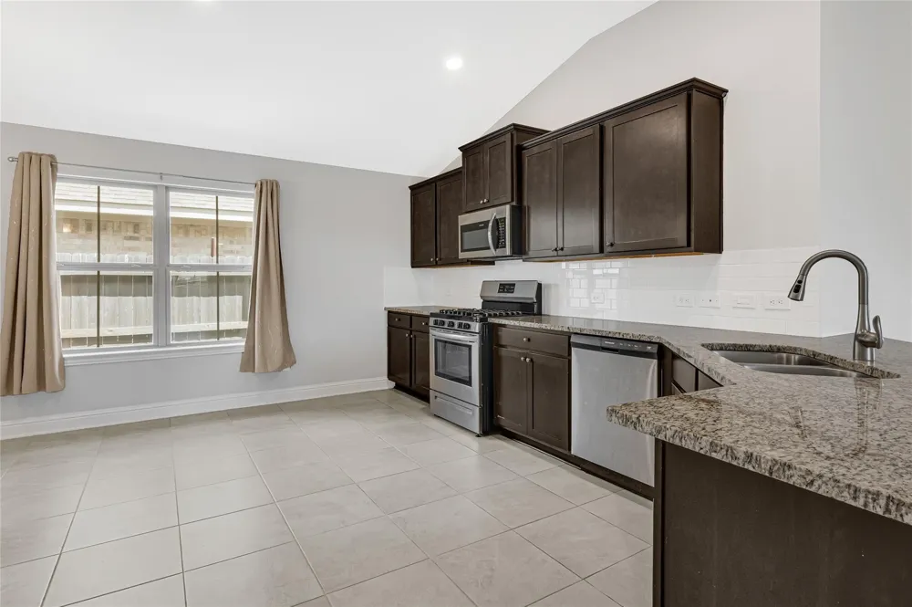 22211 Senoma Ridge Drive Hockley, TX 77447