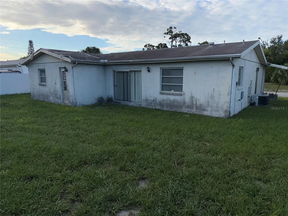8019 COLTON DRIVE Port Richey, FL 34668